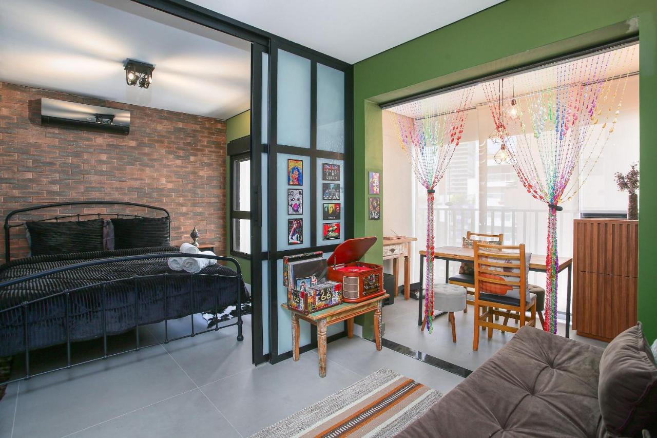 Limited Pinheiros Apartment *
