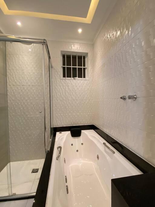 Casa Recem Reformada Com Piscina E Espaco Gourmet Sao Paulo
