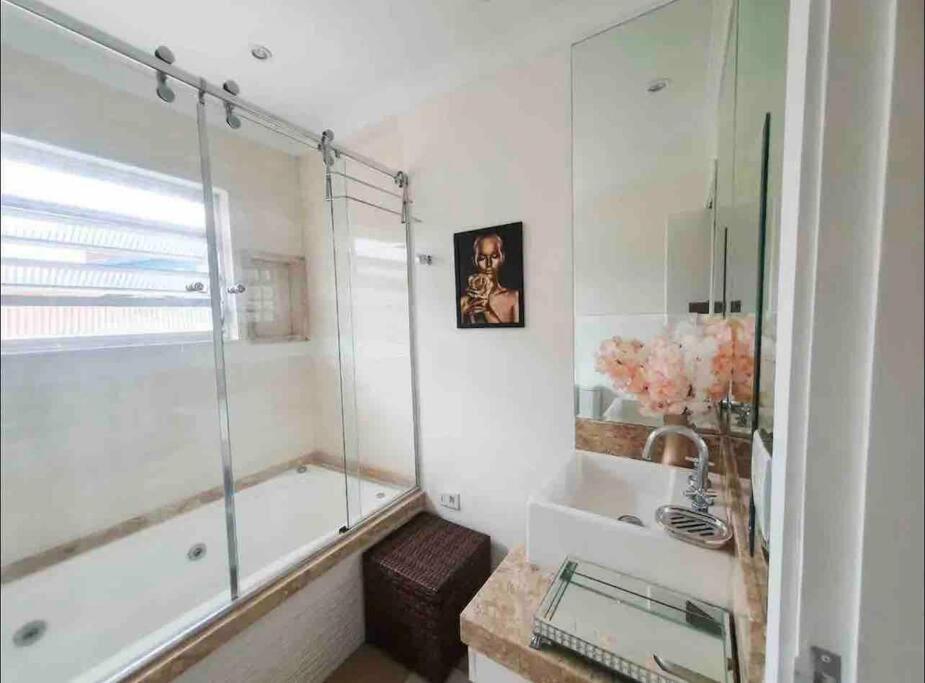 Casa Maravilhosa E Completa, Otima Localizacao Holiday home Sao Paulo