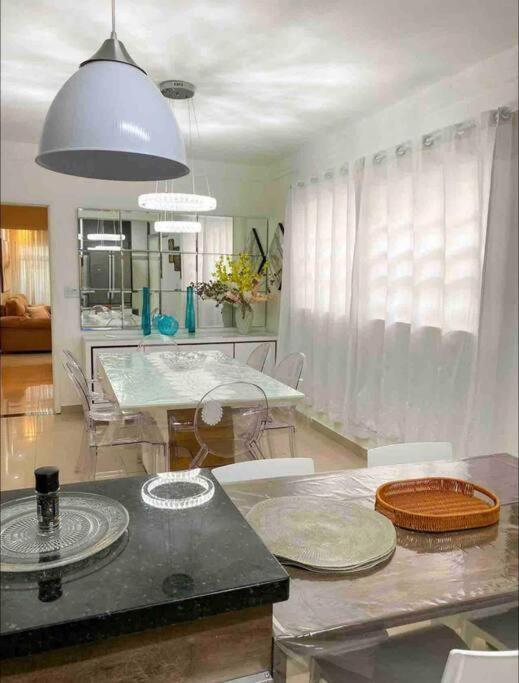 Casa Maravilhosa E Completa, Otima Localizacao Holiday home