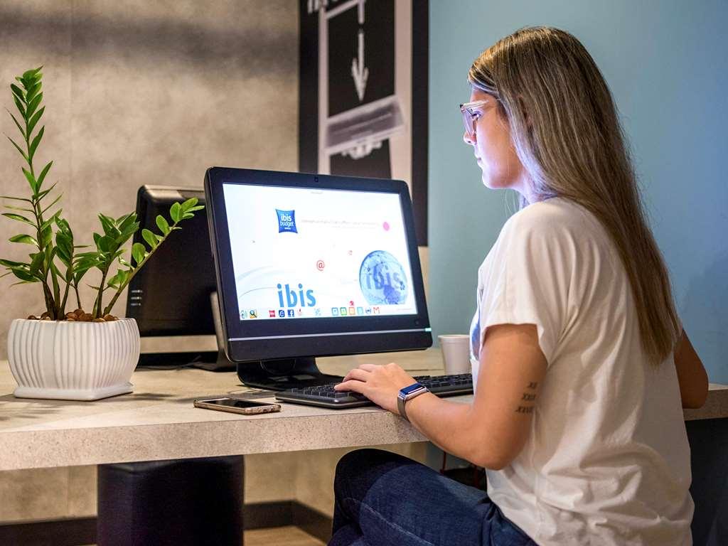 Otel Ibis Budget Jardins