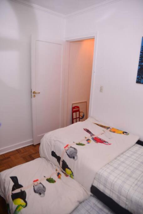 Residencia Charme & Conforto, Proxima Do Metro Madalena *