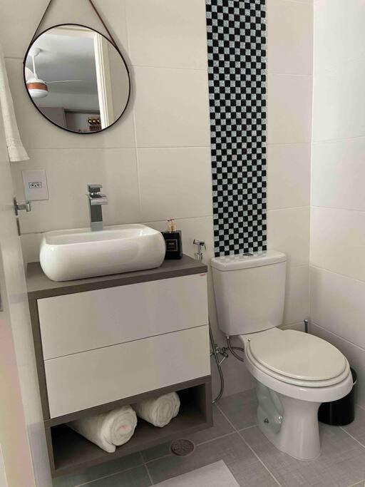 Apartment Loft Encantador E Romantico…netflix,wi-fi,vaga.