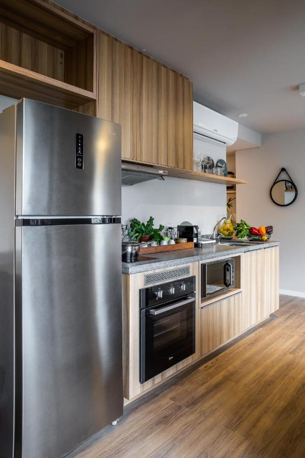 Noon Executive Apartemen