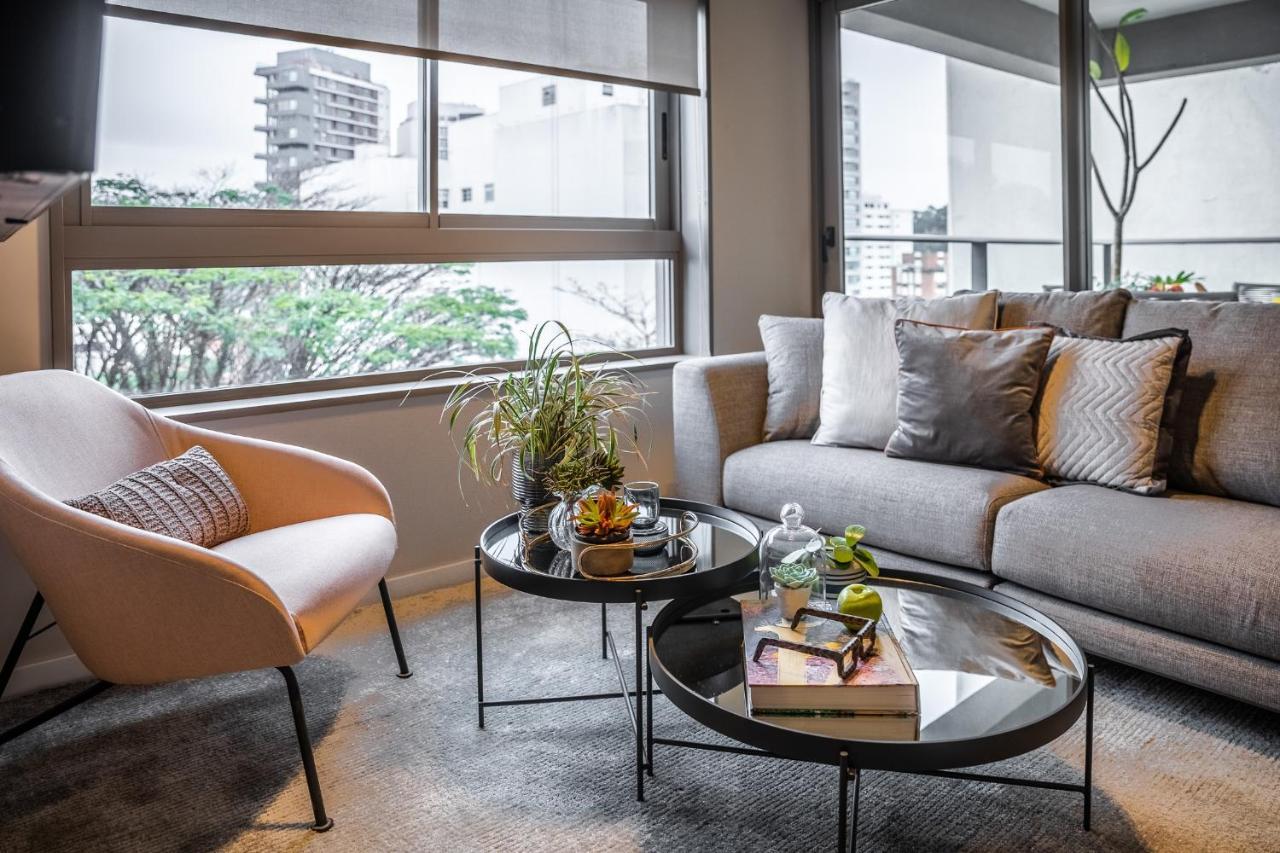 Noon Executive Apartemen