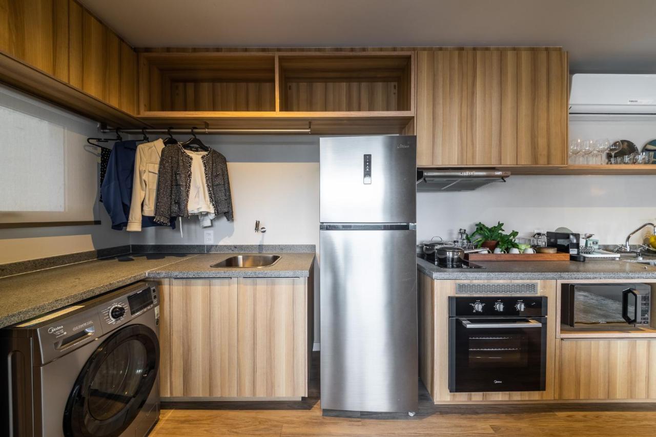 Noon Executive Apartemen