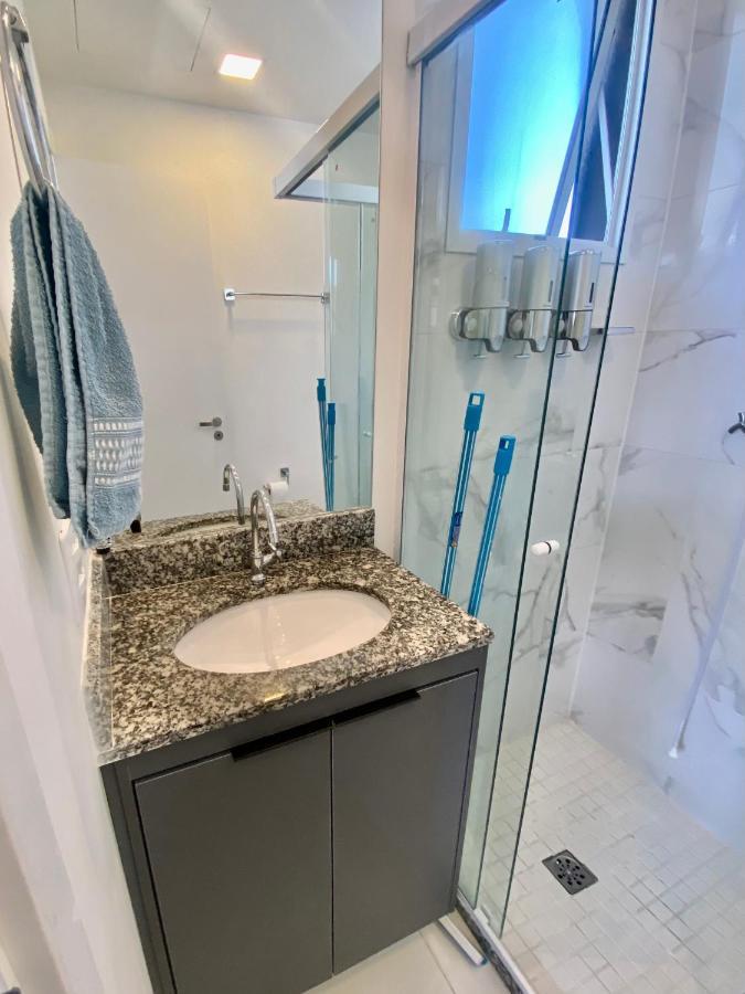Incrivel Em Frente Ao Metro Bras ! Apartemen Sao Paulo