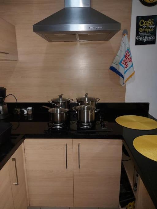 Apartemen Apto Av. Ipiranga Com 1 E Internet 300 Mb. Sao Paulo