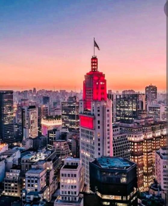 Apto Av. Ipiranga Com 1 E Internet 300 Mb. Apartemen Sao Paulo