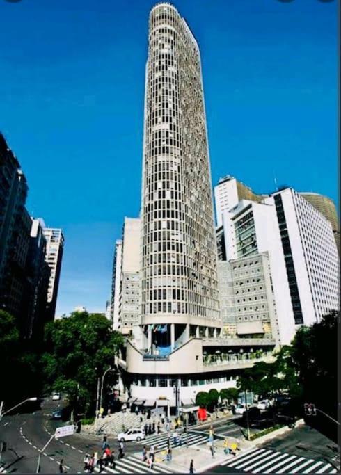 Apto Av. Ipiranga Com 1 E Internet 300 Mb. Apartemen Sao Paulo