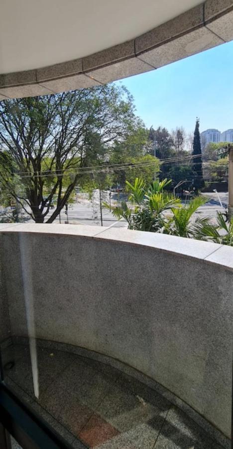 George V Alto De Pinheiros Apto 208 Luxo - Adm Privada - Cafe Da Manha * São Paulo