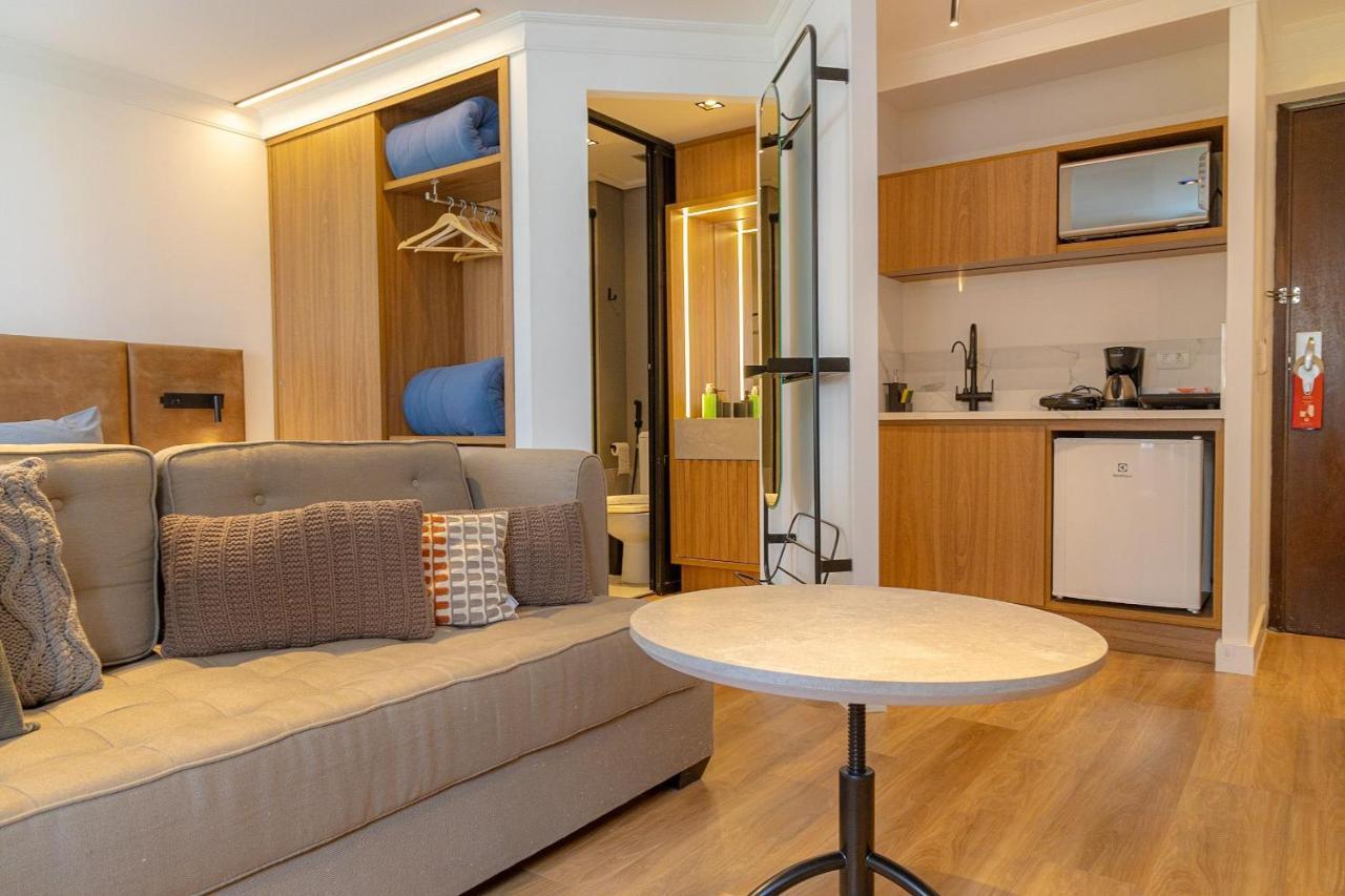 Elegant Flat Internacional Plaza-garagem E Piscina Sao Paulo