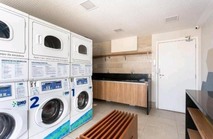 Contemporaneo No Centro De Sao Paulo, Ao Lado Do Metro E 25 De Marco Com Piscina Apartment