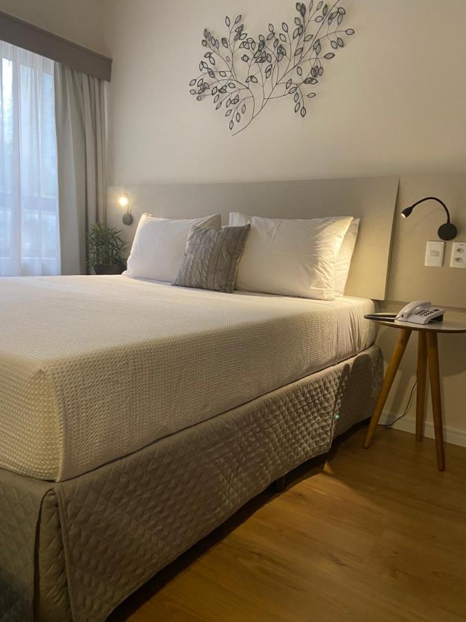 Flat Jardins, Entre Av Paulista E Parque Do Ibiraquera Khách sạn hẻo lánh *