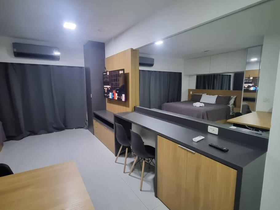 Apartamento Centro Sao Paulo, Republica, Estiloso, Espacoso, 813 São Paulo