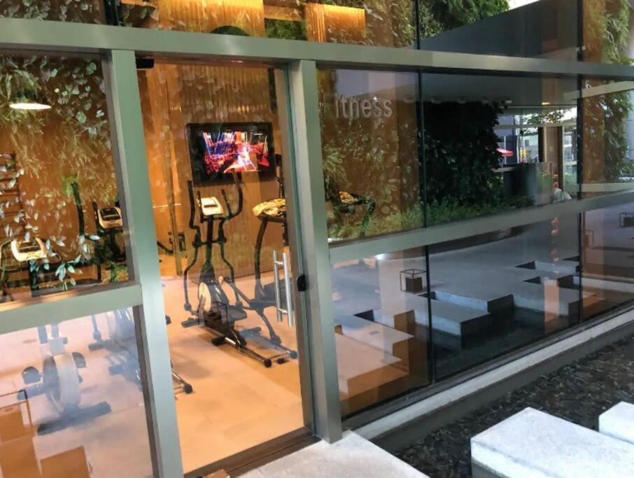 Centro Sao Paulo, Republica, Estiloso, Espacoso, 813 Apartamento