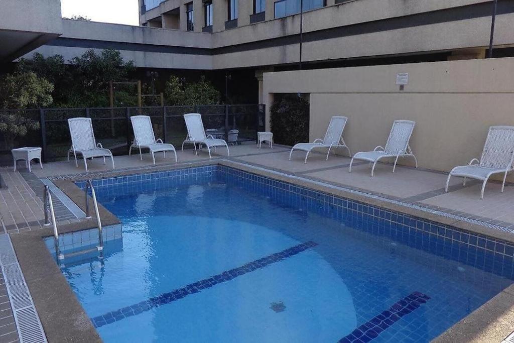 Apartment Flat Lindo Com Vista Em Frente Ao Aeroporto De Congonhas - H806 *