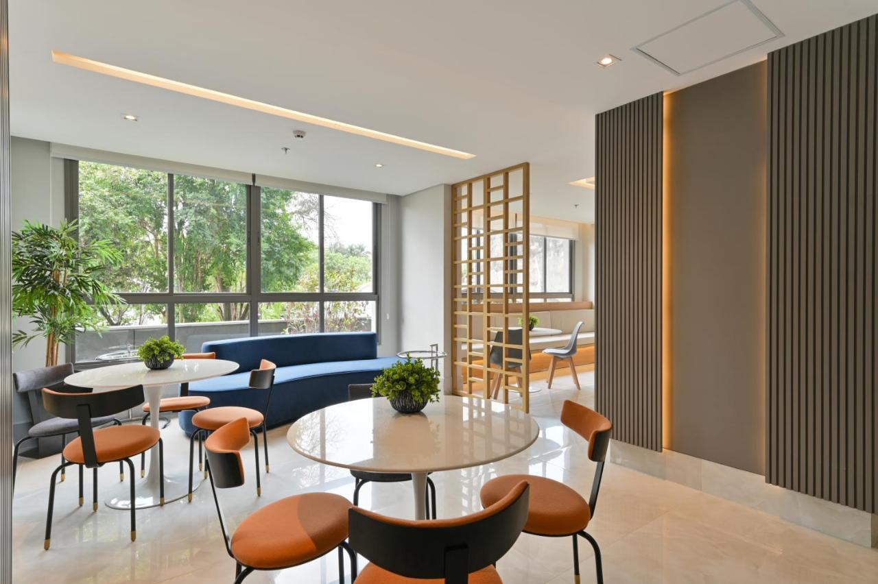 Prime Apartment *