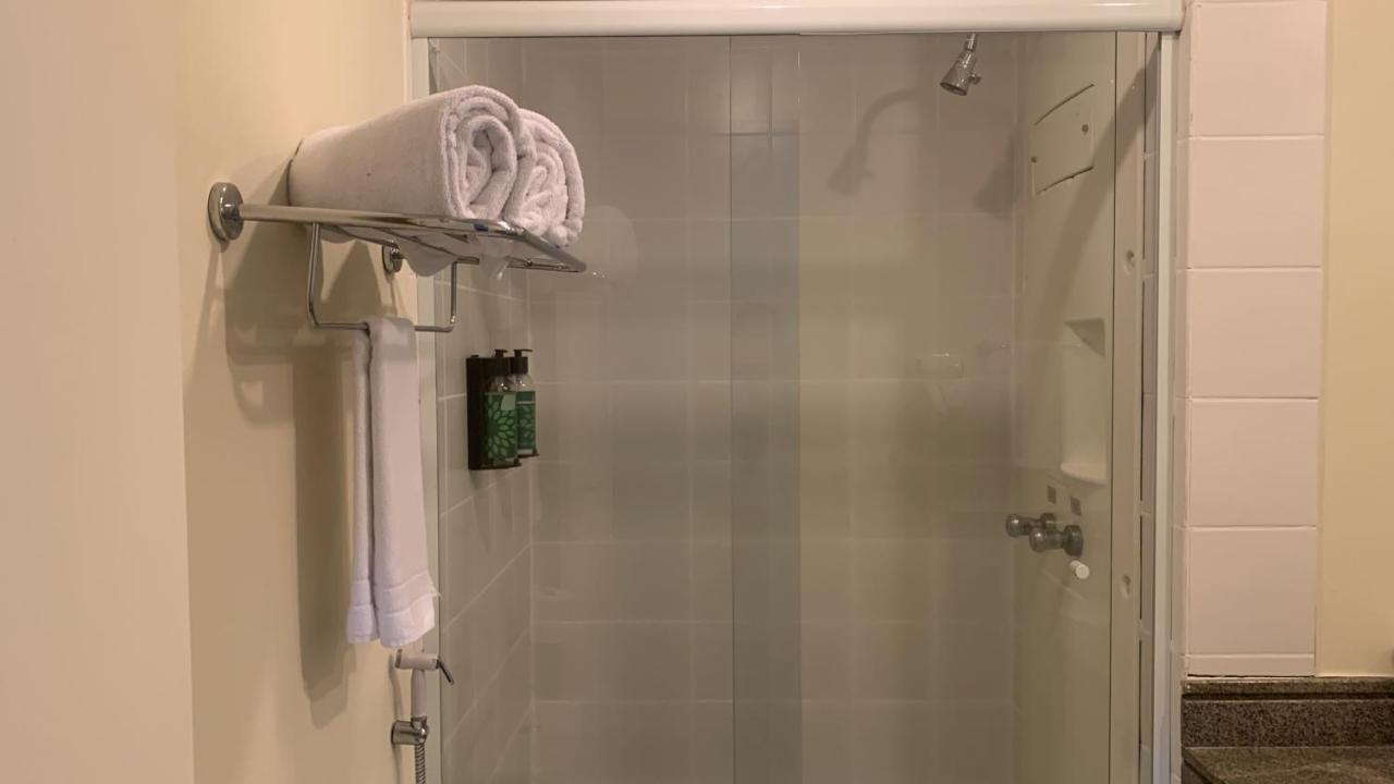 Hotel Em Pertinho Do Aeroporto De Congonhas - H2208