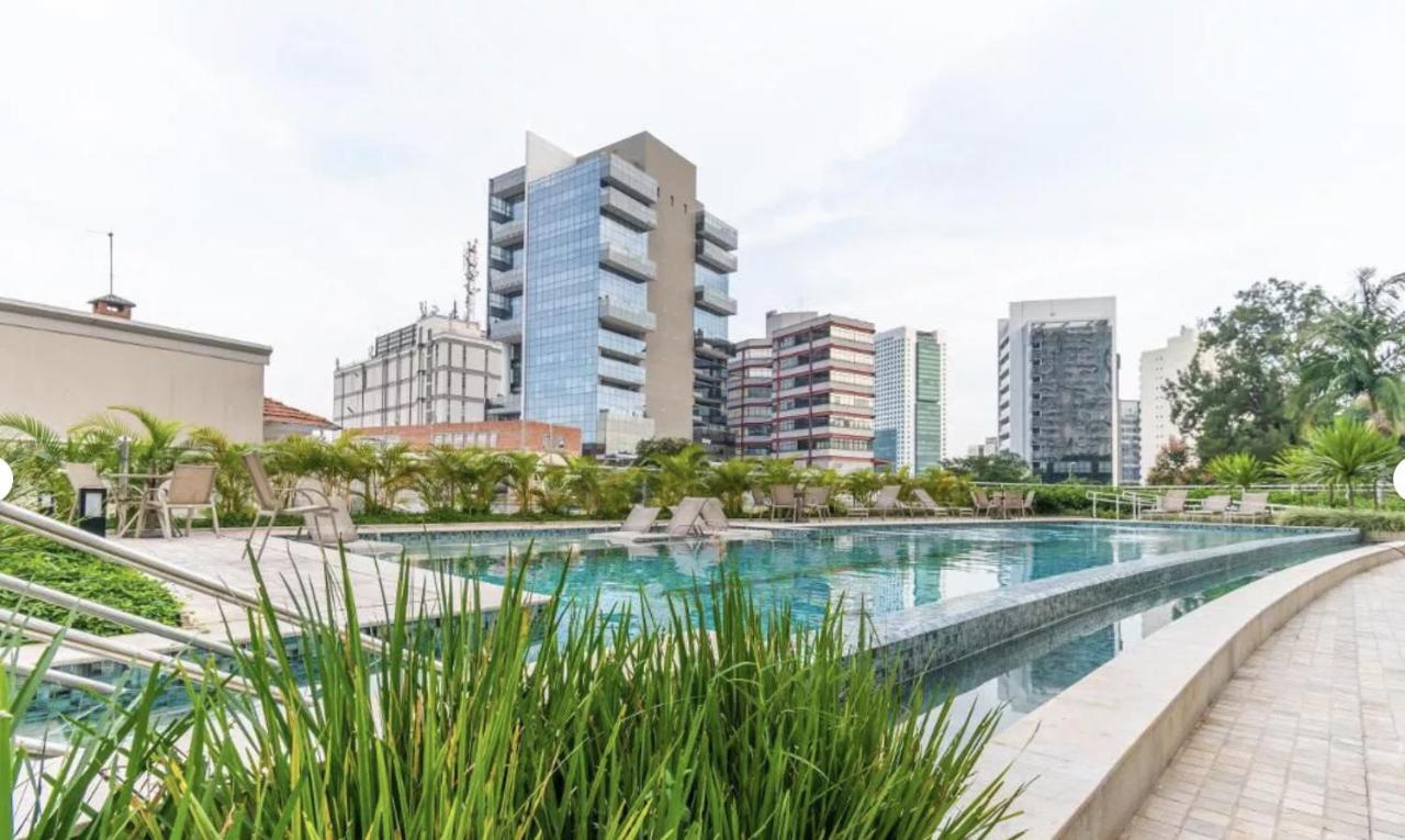 Na Faria Lima E De Luxo Em Pinheiros