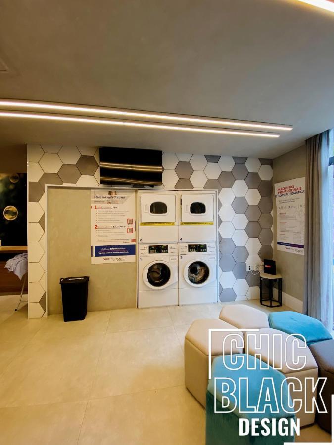 Apartment Chic Black Design - Zpinheiros *