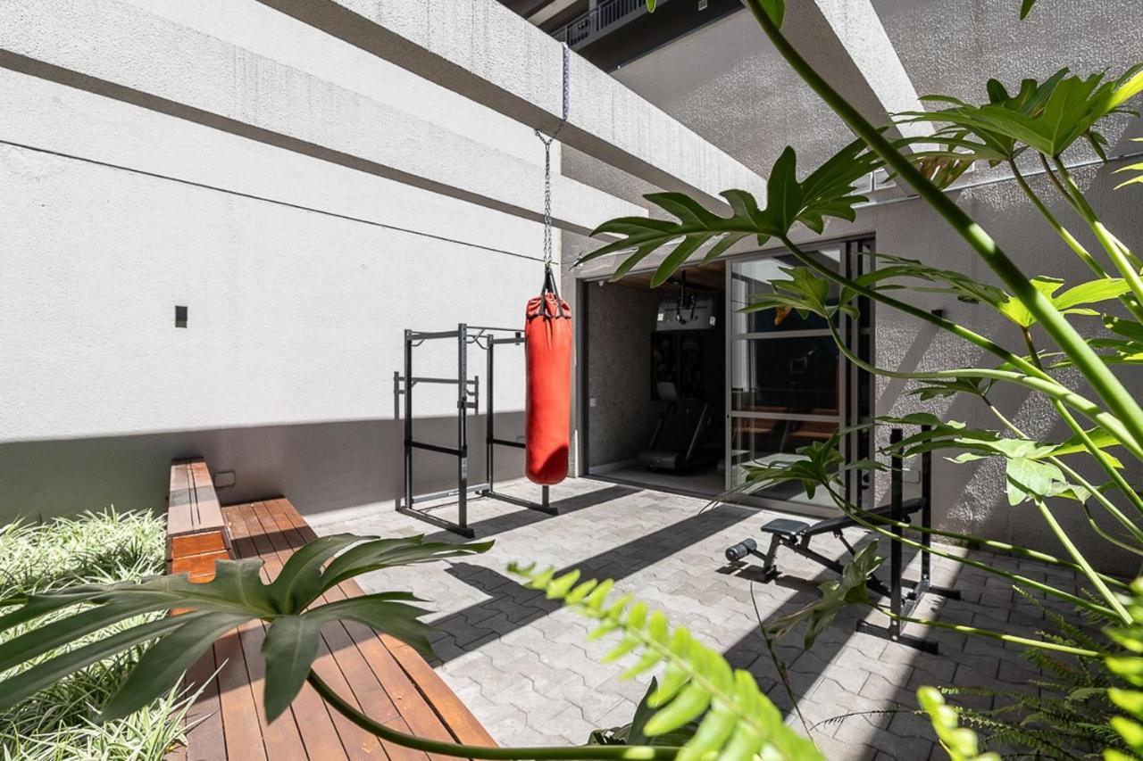 By Dh: Com Coworking Prox. Ao Mackenzie Daire