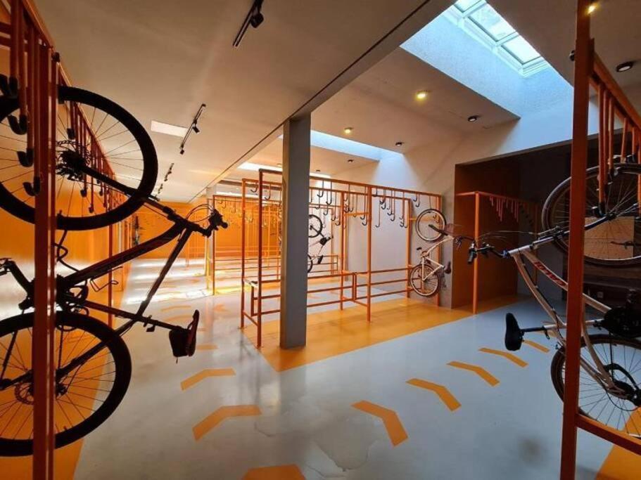 706 - Apto Com Piscina Prox Bras E Centro Apartemen