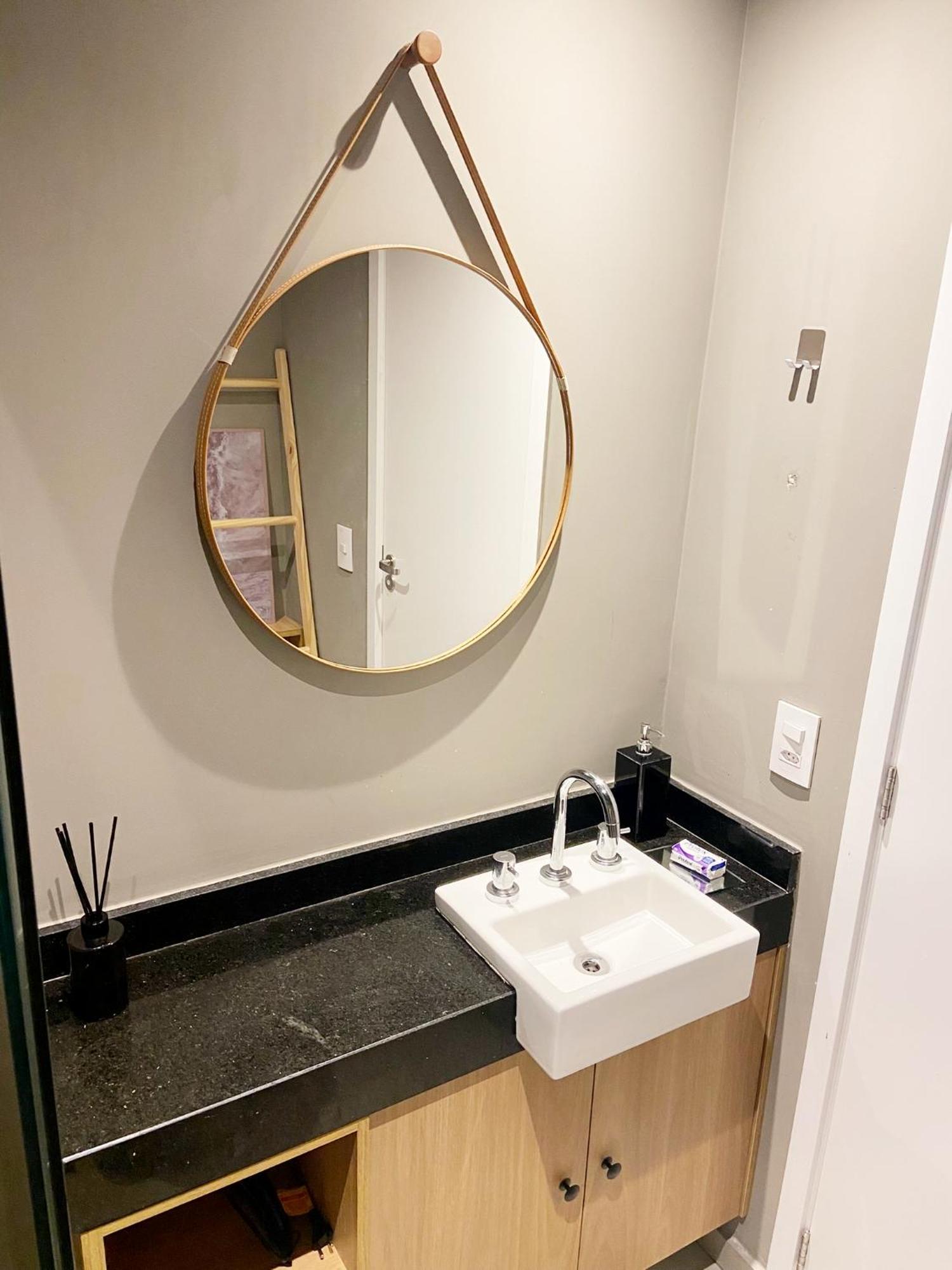 Consolacao Grey Box - De Luxo No Centro - Ar Condicionado - Cama Queen - Maquina De Lavar - Prox Metro- Cozinha Completa - Wifi 500mbps - 7 Andar Apartamento *