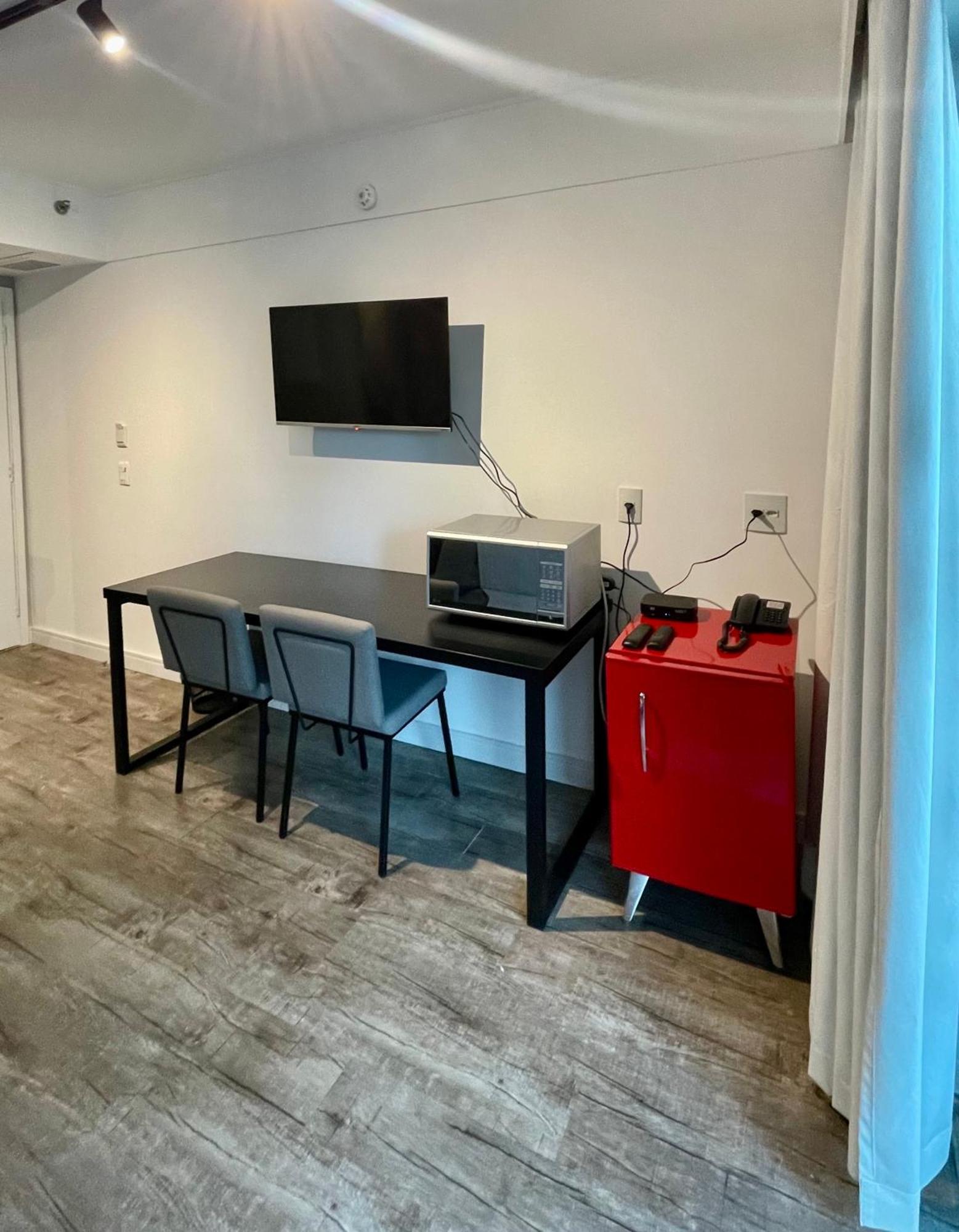 Flat Particular Incrivel No M. Ibirapuera Com Sacada!