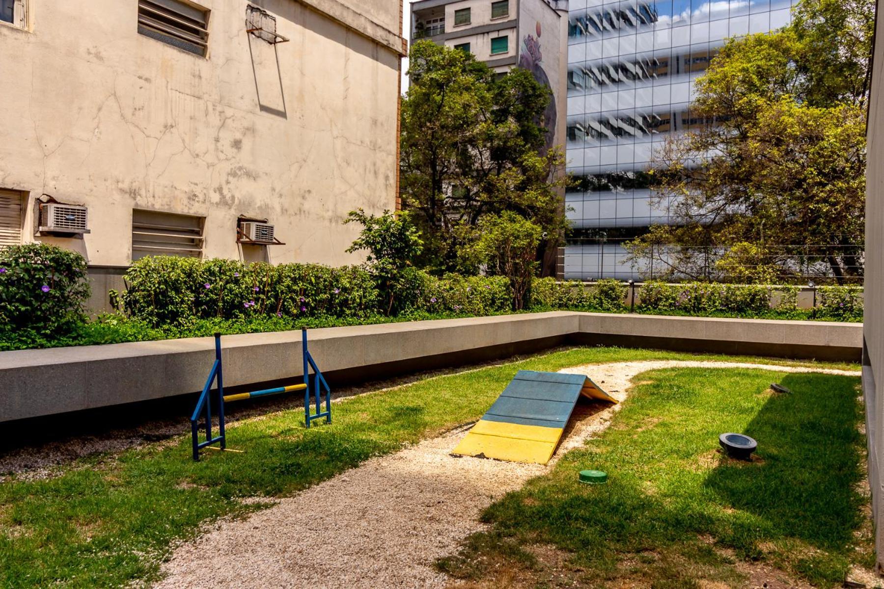 Apartment 360 Vn Capote Valente By Housi