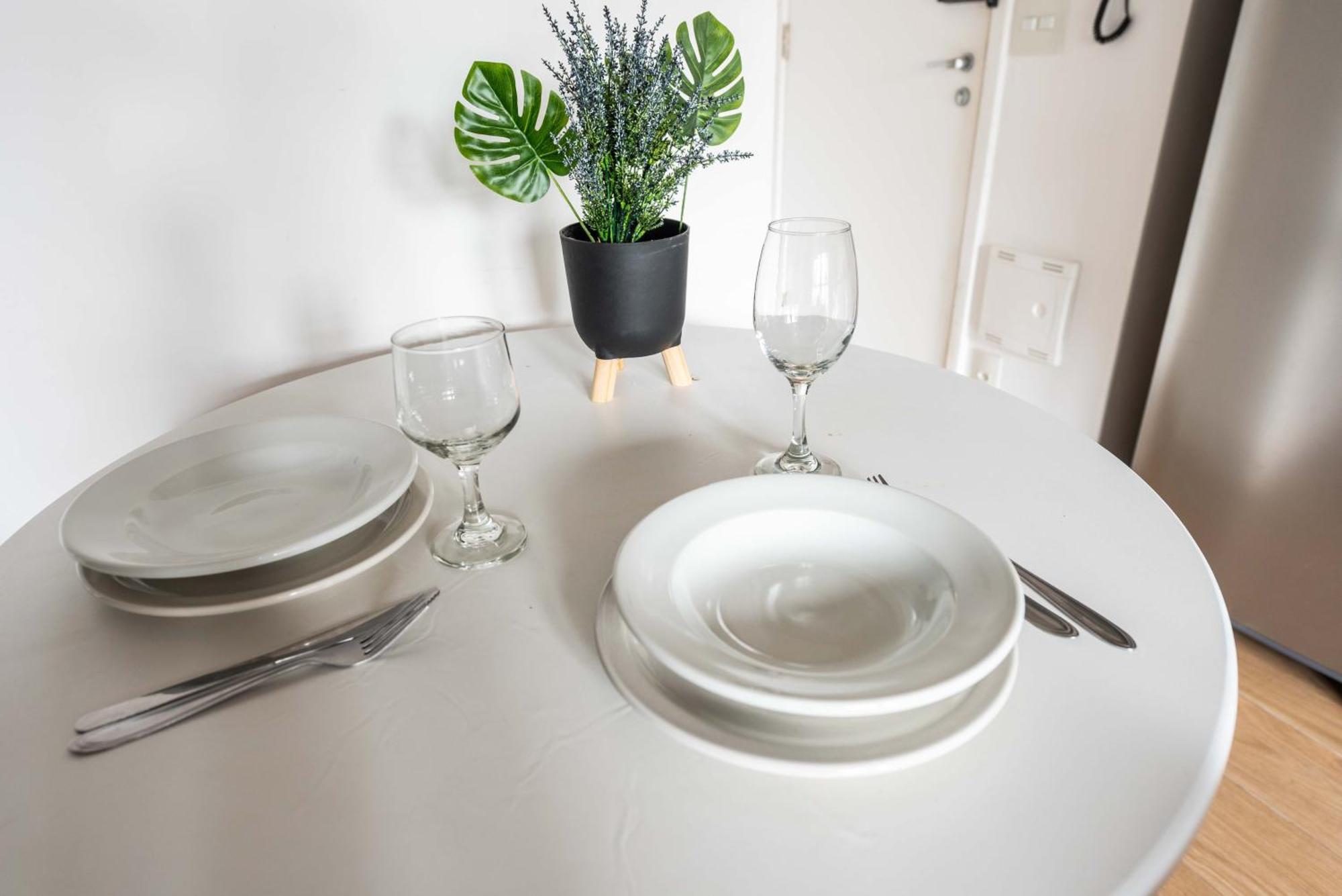 47 New Next Paulista Av, Fast Wifi And Balcony * Sao Paulo