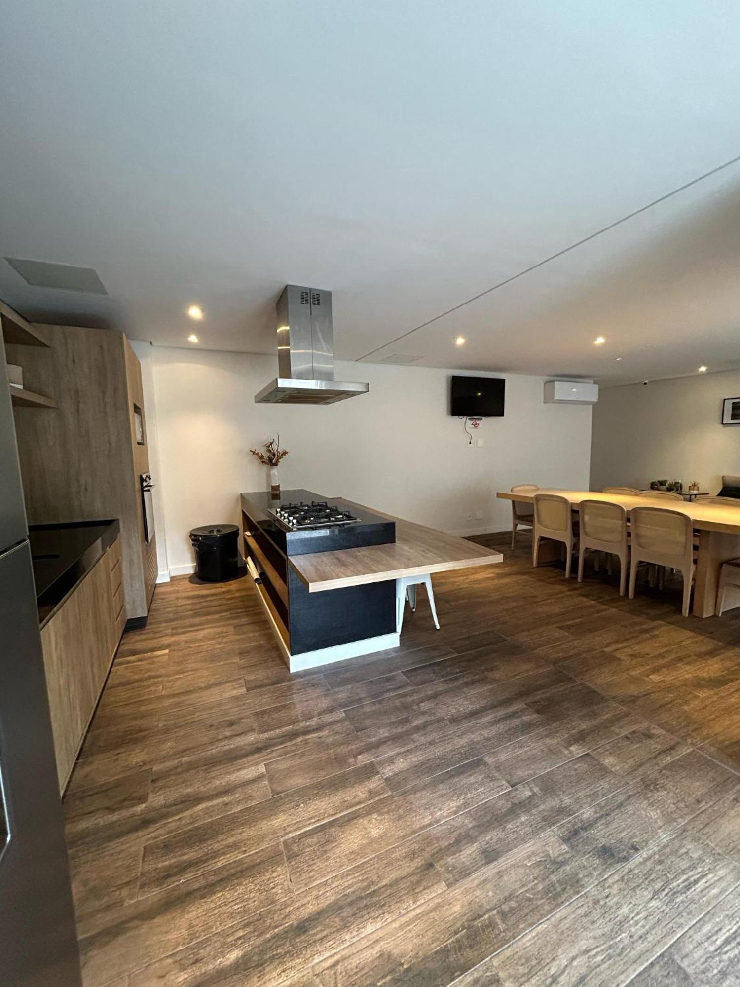 Novo, Lazer Completo E 3 Quadras Da Av. Paulista. Apartamento