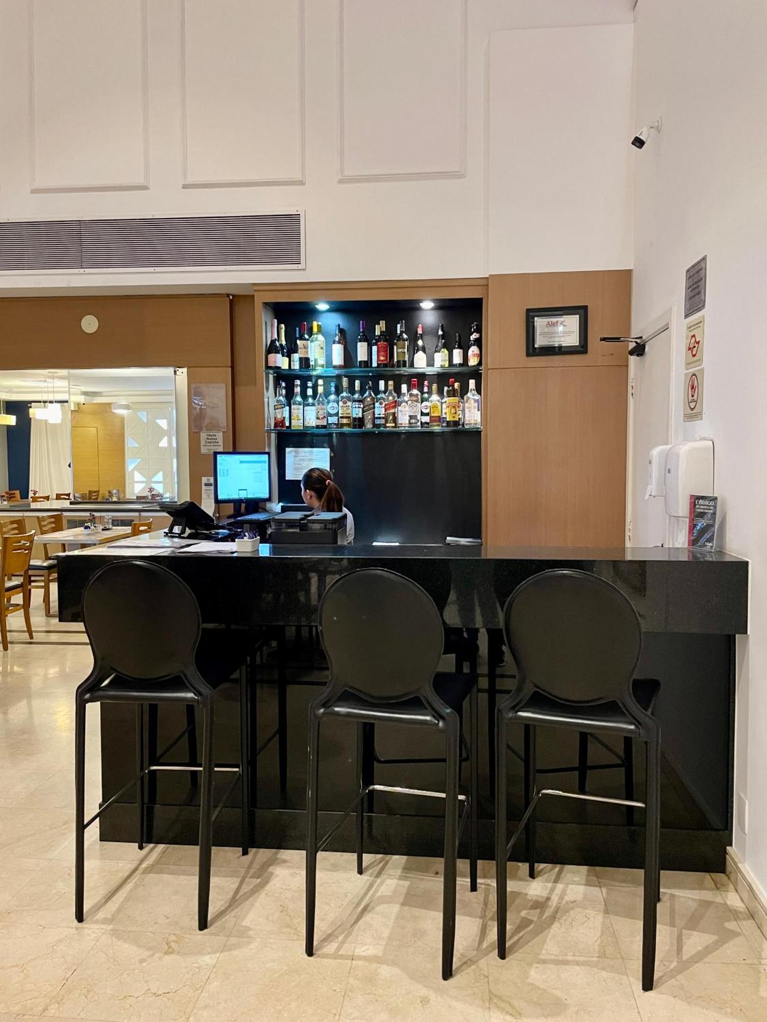 Flat Particular Incrivel Dentro Do Qs Oscar Freire, Proximo Ao Hospital Clinicas * Sao Paulo