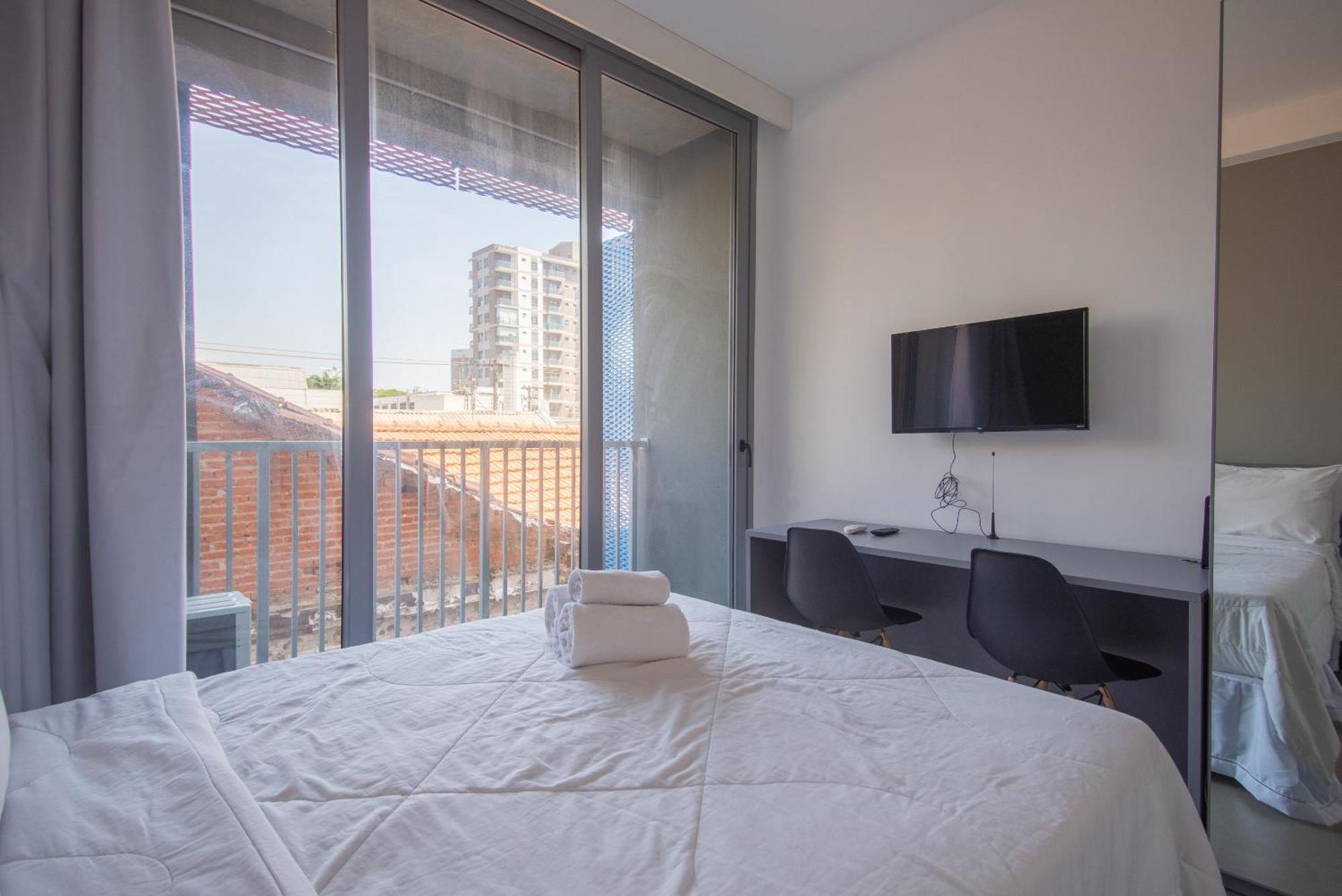 360 Vn On Imares By Housi Apartemen