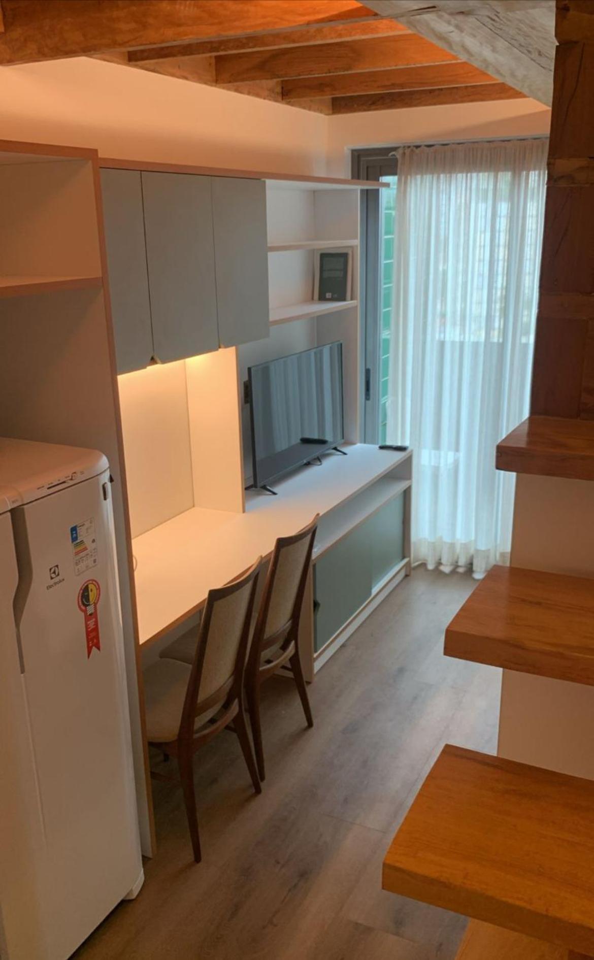 Pinheiros Duplex No Pool Khách sạn hẻo lánh *