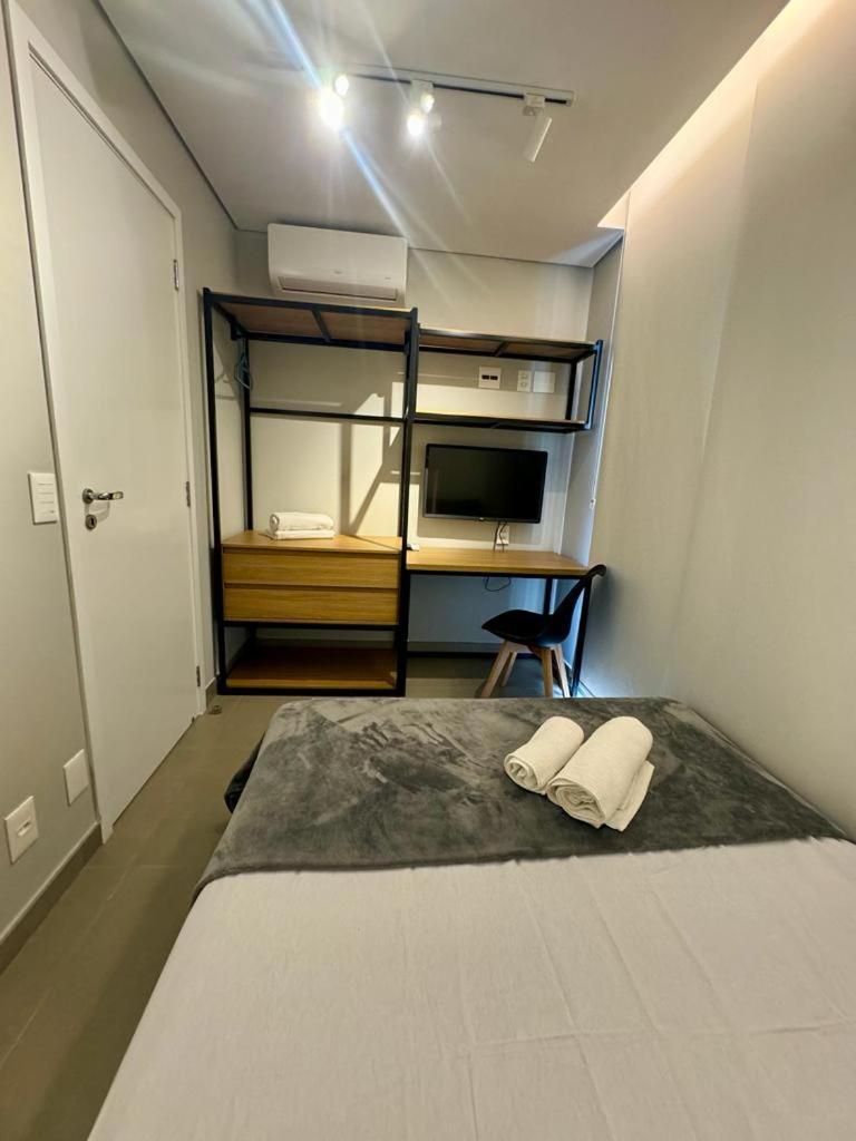 Oscar Freire - 2 Dorm-completo 48mt São Paulo