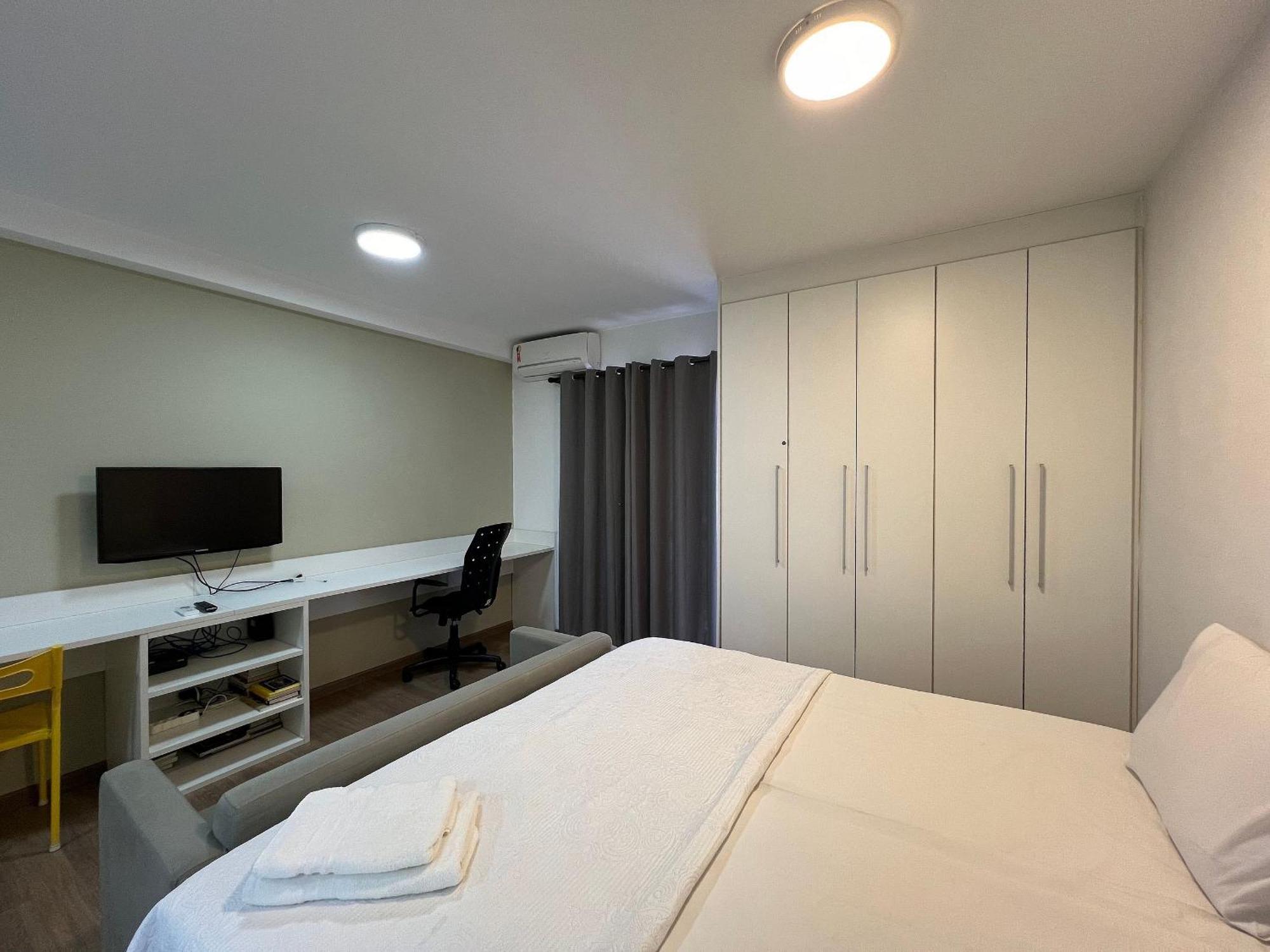 Encantador Bento Freitas Ac/wf Cama Queen Apartment
