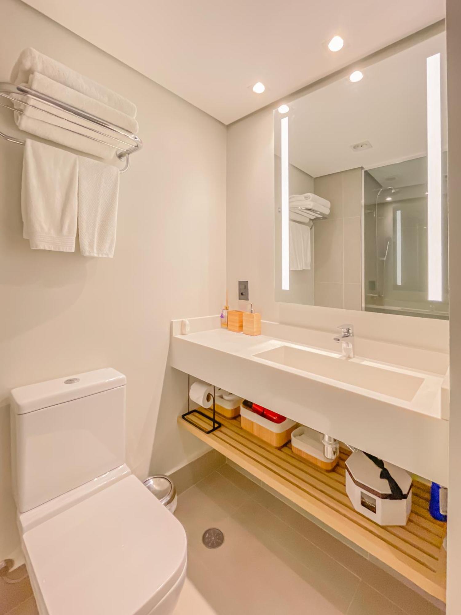Apartment The Capital Itaim Sp Flat Ap 303 E 902 *