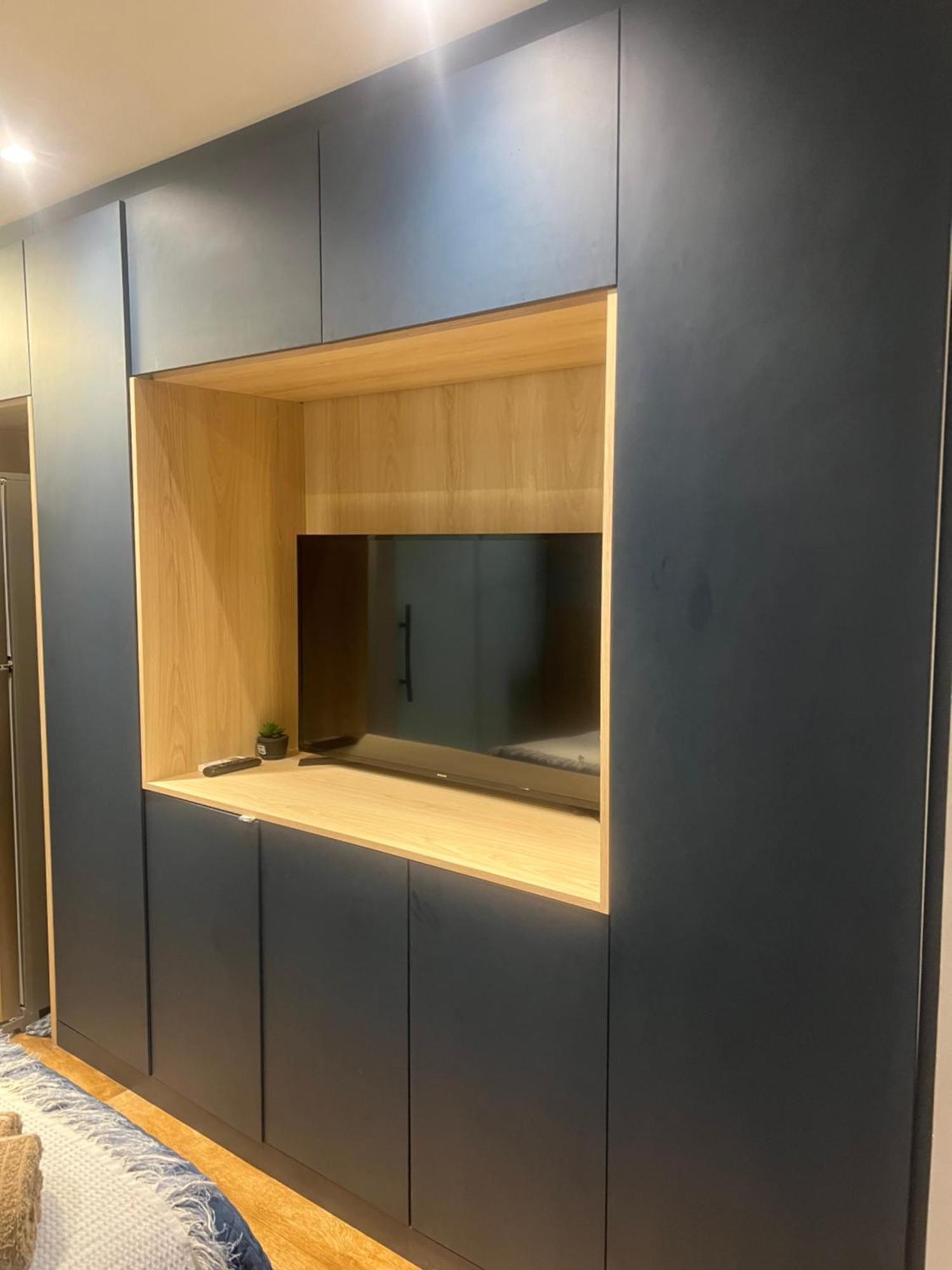 Studio - Premium 2