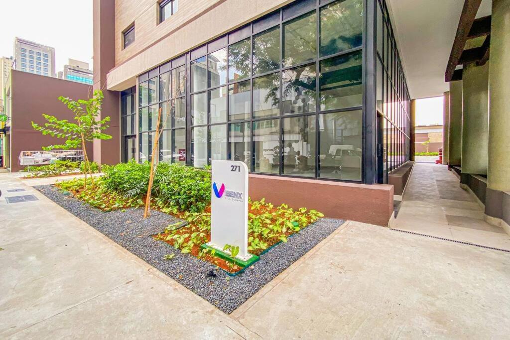 Na Olimpia Apartment