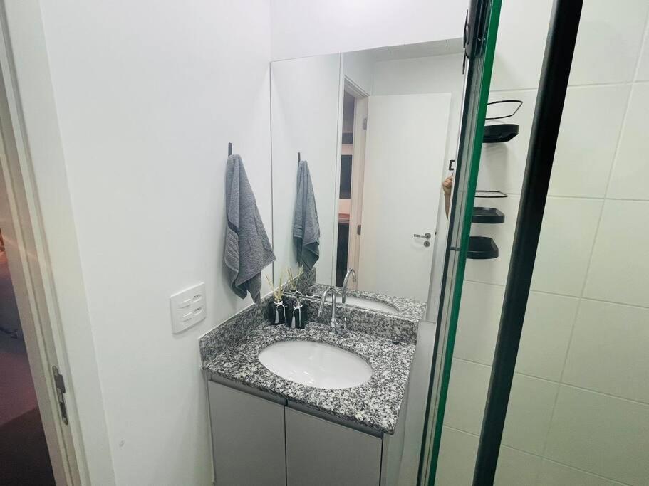 73 - 200m Metro Bras, Centro Sp Apartemen *