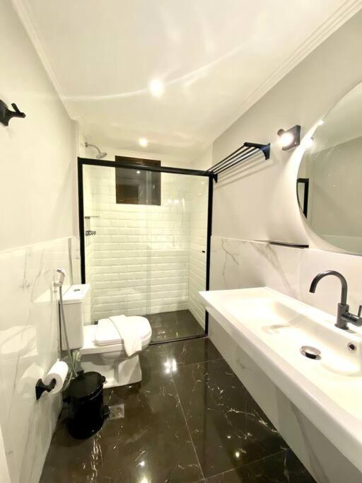 1110 - Flat Premium Jardim Paulista