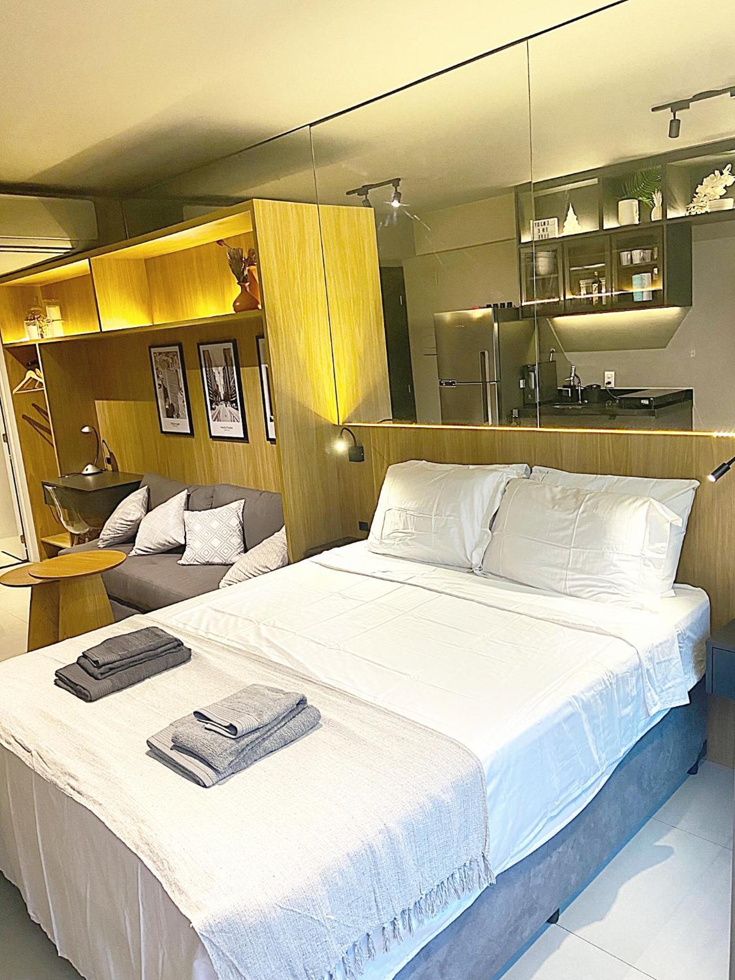 Consolacao Grey Box - De Luxo No Centro - Ar Condicionado - Cama Queen - Maquina De Lavar - Prox Metro- Cozinha Completa - Wifi 500mbps - 7 Andar *