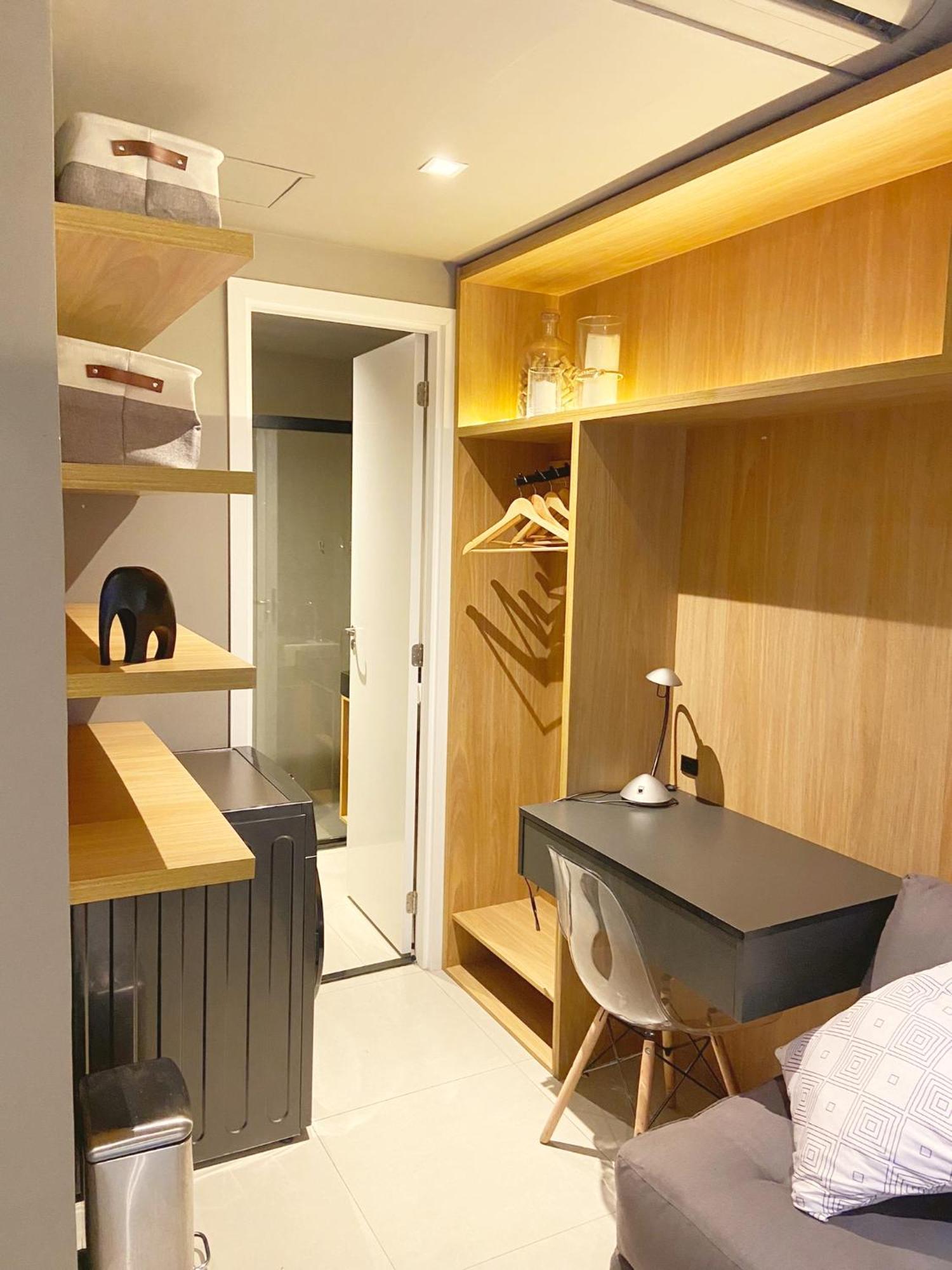Consolacao Grey Box - De Luxo No Centro - Ar Condicionado - Cama Queen - Maquina De Lavar - Prox Metro- Cozinha Completa - Wifi 500mbps - 7 Andar *