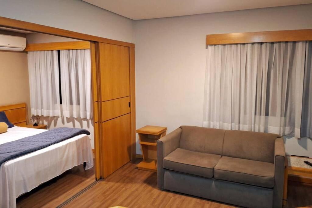 Apartamento Hampton Park Jardins Com Banheira Hidromassagem Luxuoso *