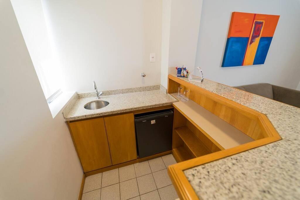 Apartamento Hampton Park Jardins Com Banheira Hidromassagem Luxuoso