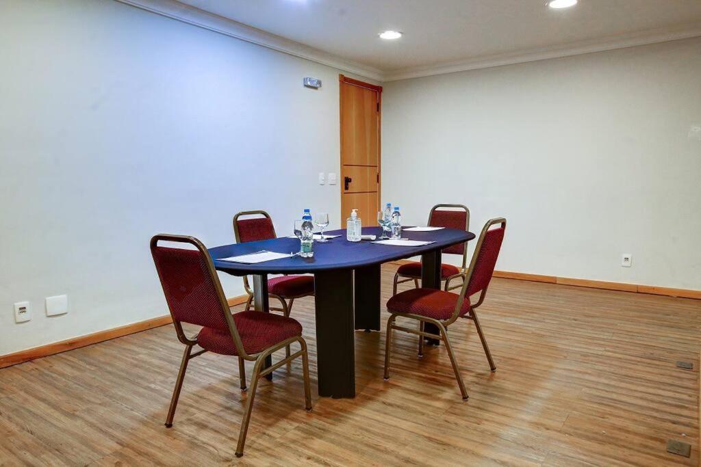 Apartamento Hampton Park Jardins Com Banheira Hidromassagem Luxuoso *