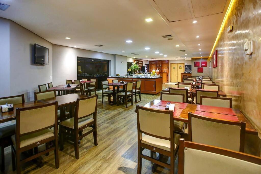 Hampton Park Jardins Com Banheira Hidromassagem Luxuoso * São Paulo