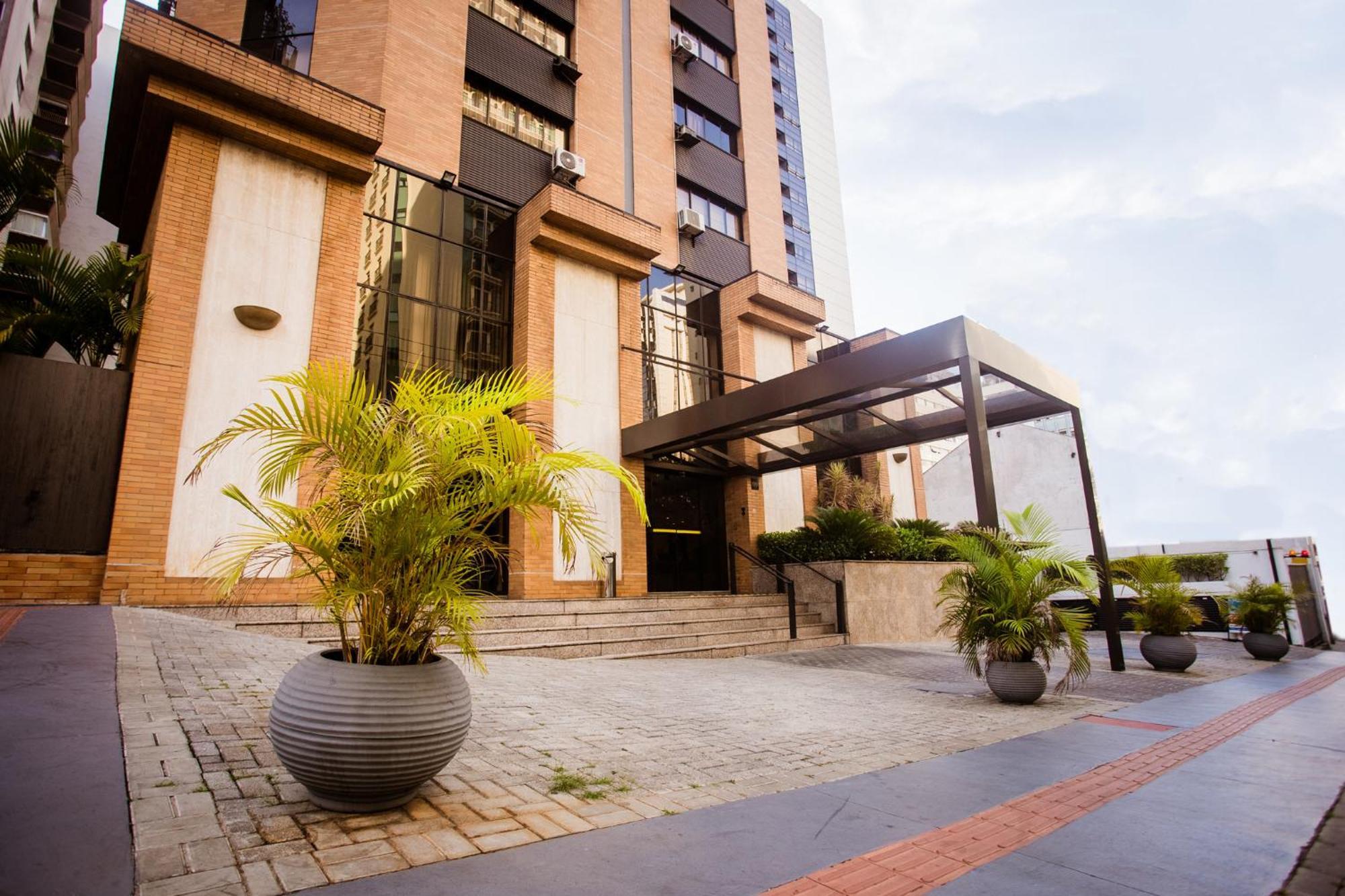 Hampton Park Jardins Com Banheira Hidromassagem Luxuoso Apartamento *