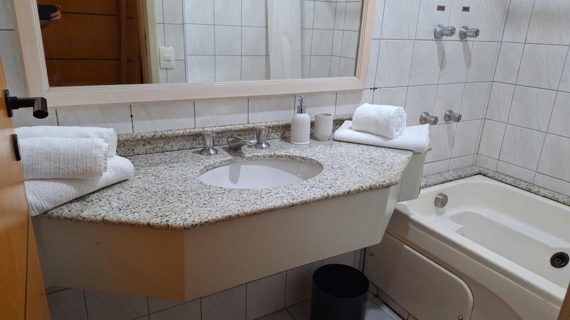 Hampton Park Jardins Com Banheira Hidromassagem Luxuoso São Paulo